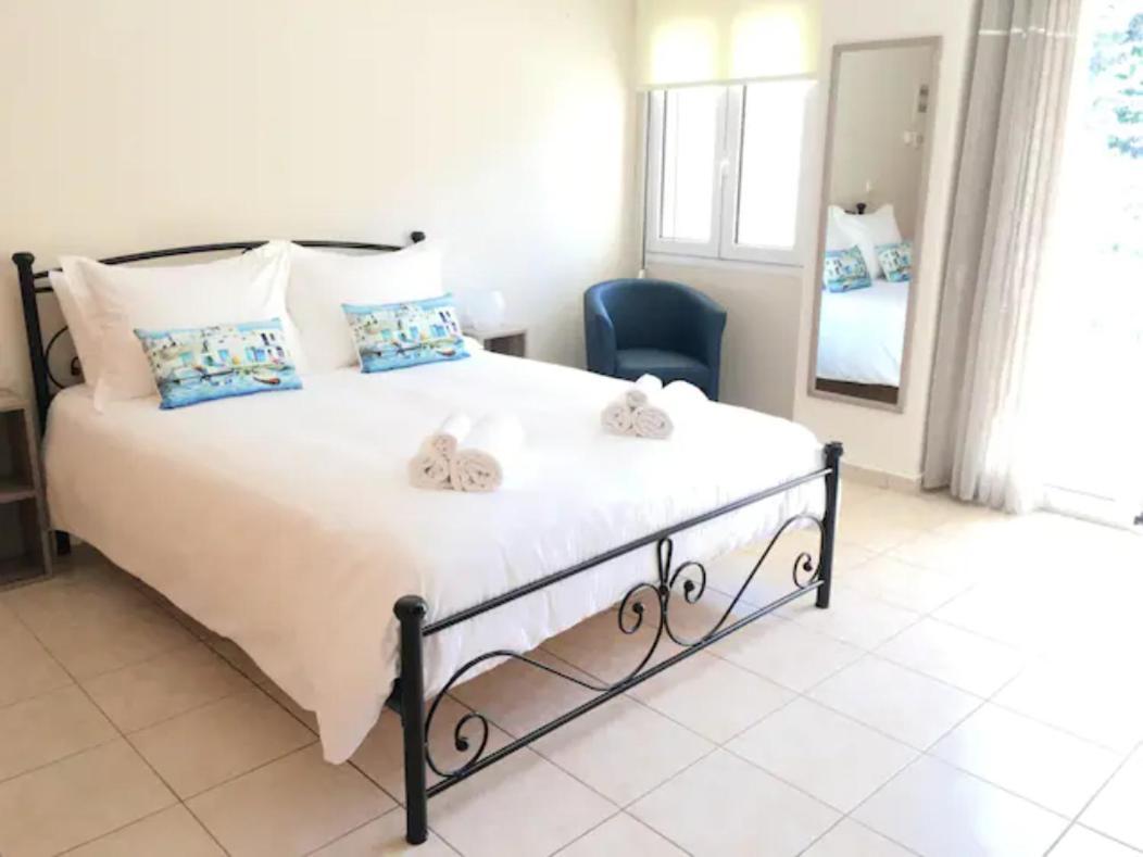 Koumpe Blue Sea View Apartment Rethymno Exteriör bild