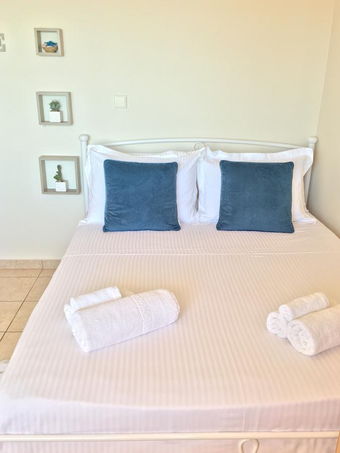 Koumpe Blue Sea View Apartment Rethymno Exteriör bild