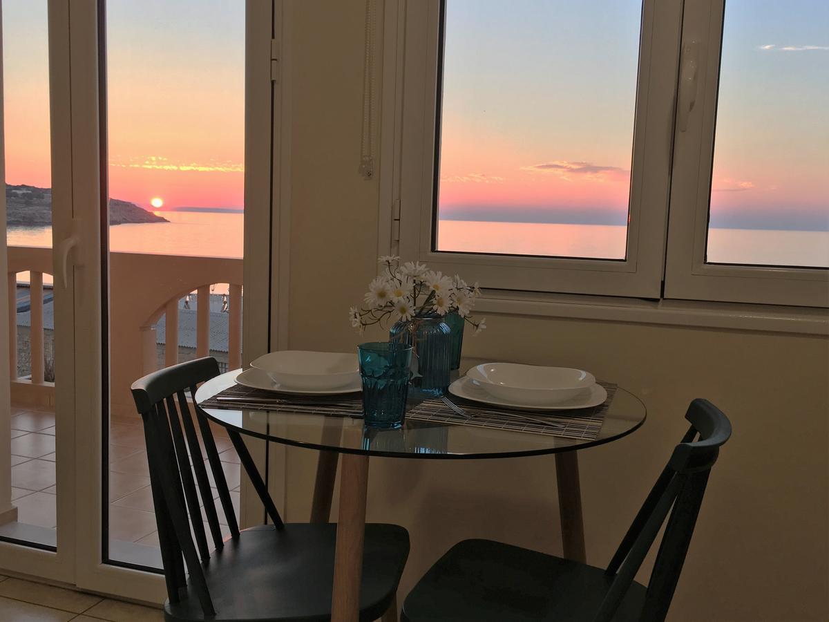 Koumpe Blue Sea View Apartment Rethymno Exteriör bild