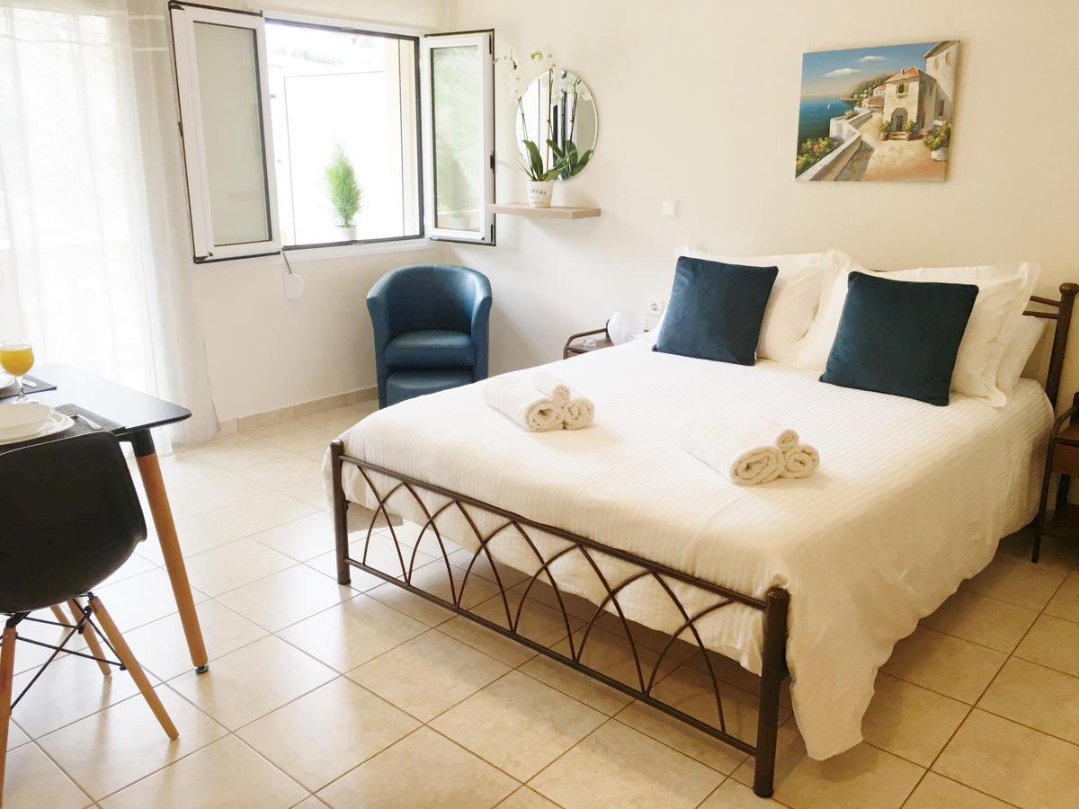 Koumpe Blue Sea View Apartment Rethymno Exteriör bild